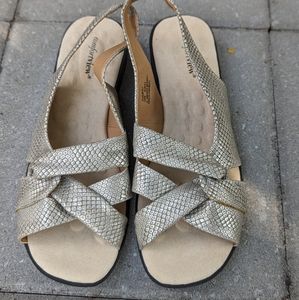 The Pearl Sandal